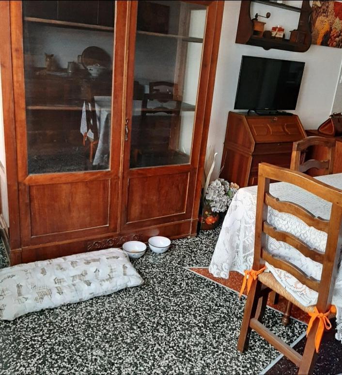 La Tana Dei Conigli Apartamento Serra Rocco Exterior foto